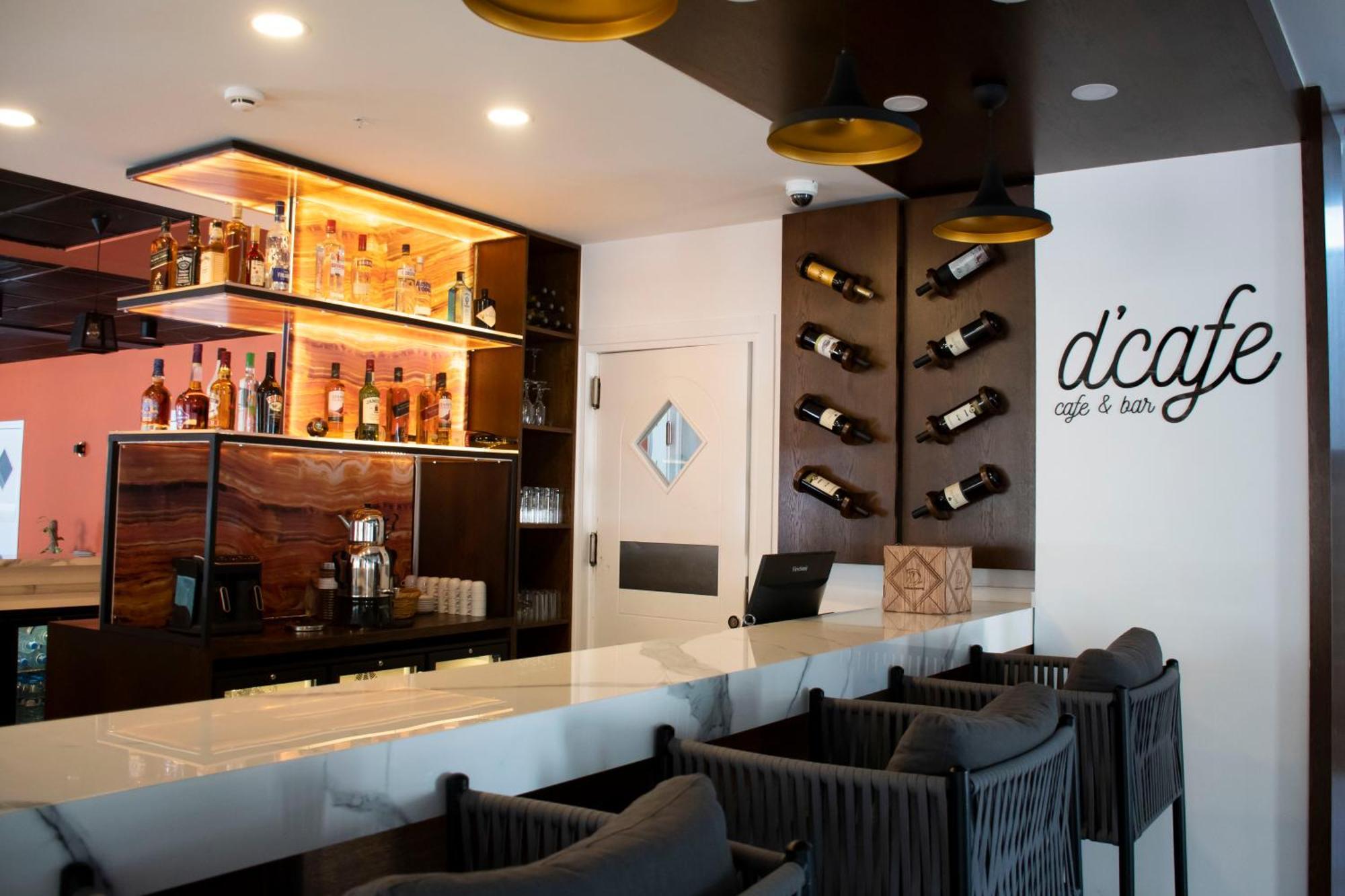 Dorana Hotel Girne Buitenkant foto