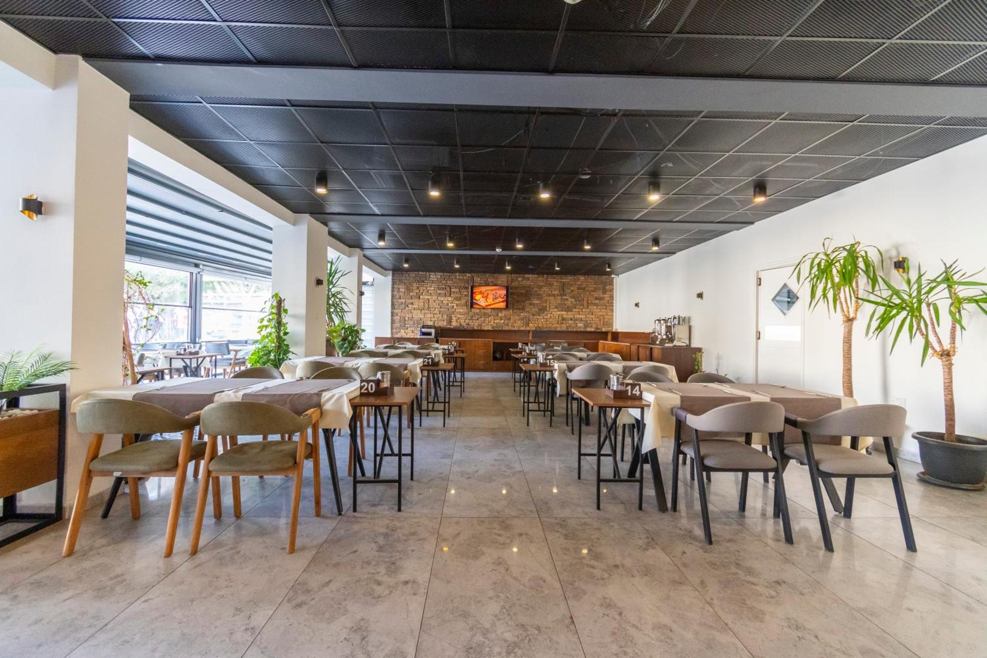 Dorana Hotel Girne Buitenkant foto